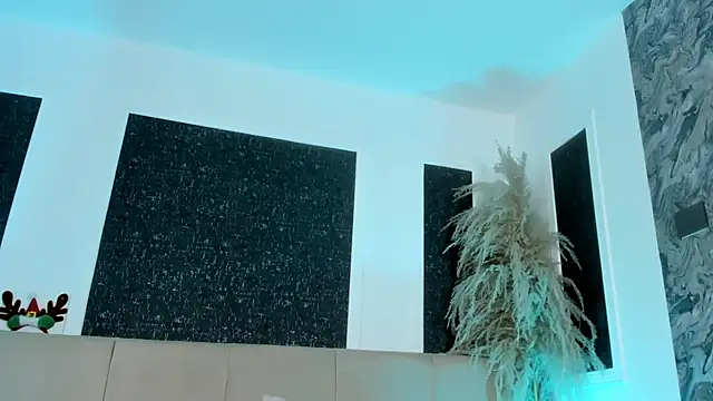 Alaia_Manson's cam snapshot