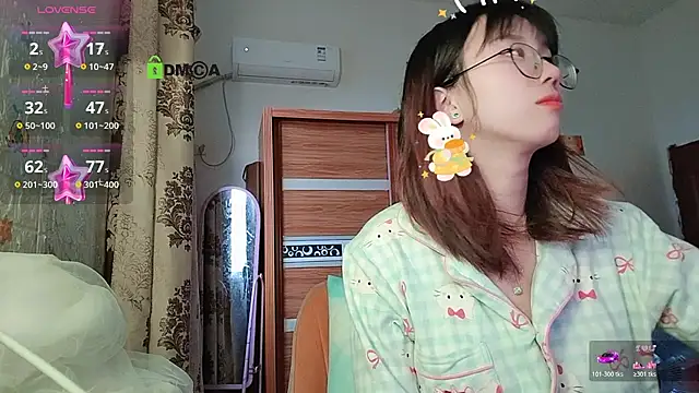 Lili_666 live sex cam