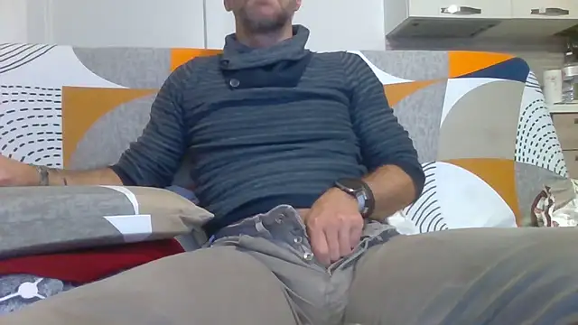 Eroshotlicker's cam snapshot