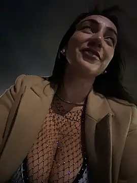 Ninabigtitied live sex cam