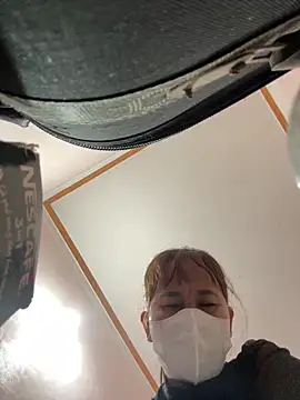 Tinaa_112's cam snapshot