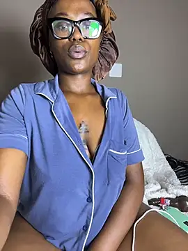 Moonzy77's cam snapshot