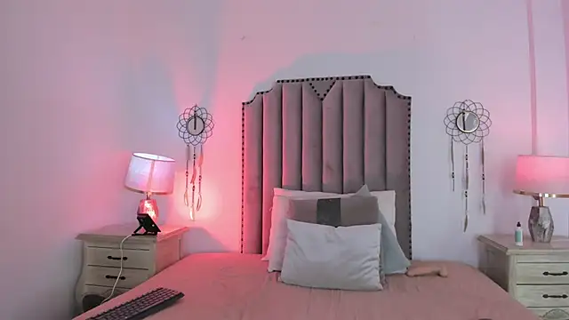 LanaFerrer live sex cam