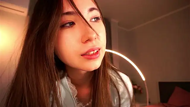 NanceeWestaway live sex cam