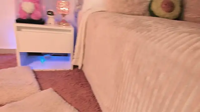 Alissonroses live sex cam