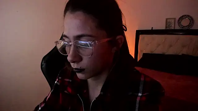 Sara_Roades's cam snapshot