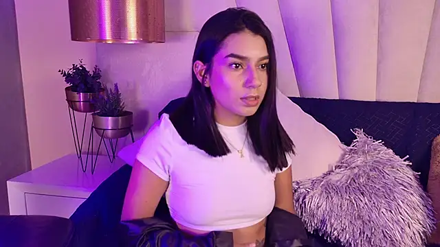 AlyssaRay's cam snapshot