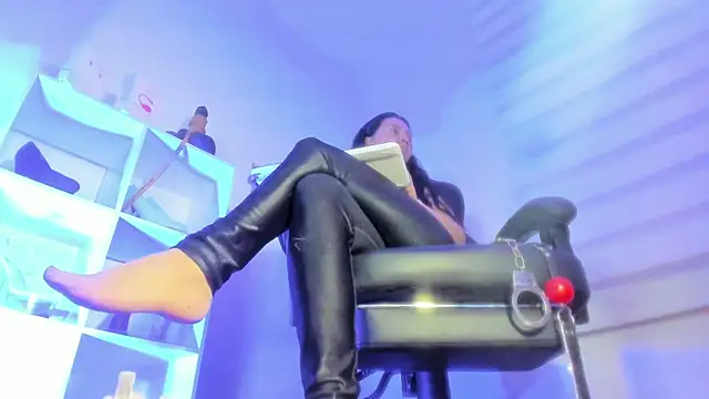 charlotte_joliedart live sex cam