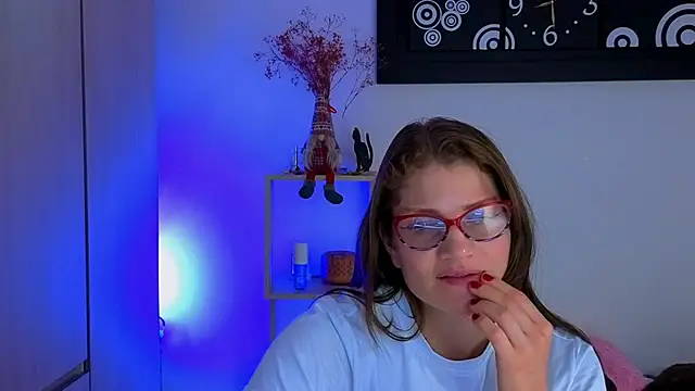 Camila-ventura live sex cam