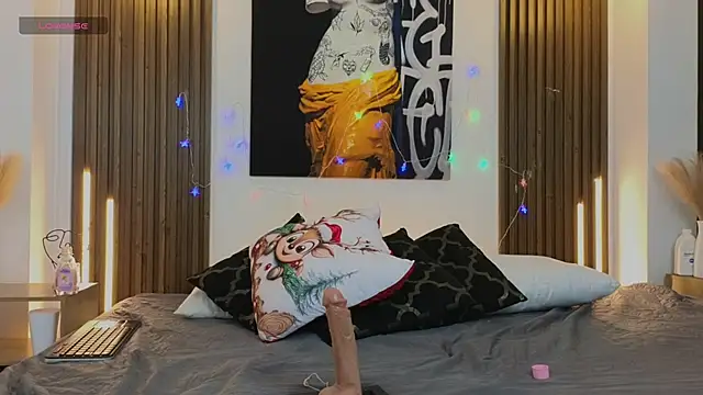 Kitty_Bombon's cam snapshot