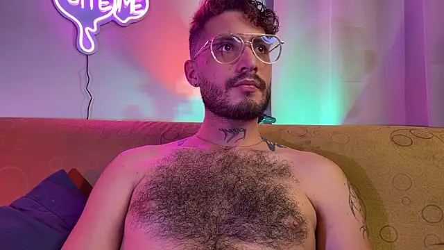 axel_giracr live sex cam