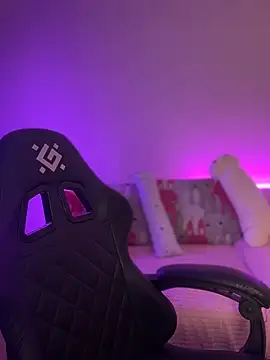 Your_insomniya's cam snapshot