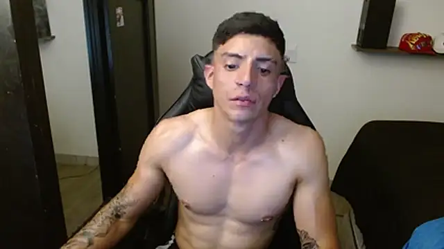 kv___xxx_'s cam snapshot