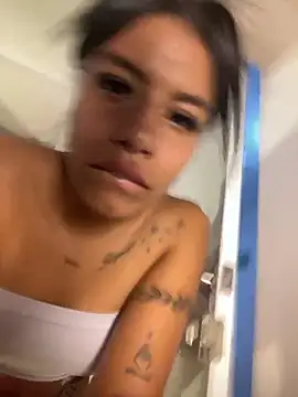 ATENEA_SEXXXY's cam snapshot