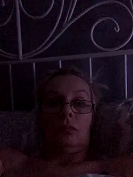 HelgaHimmell's cam snapshot