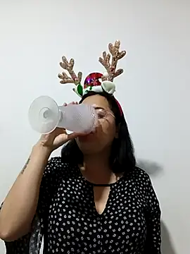 Caroline-17's cam snapshot