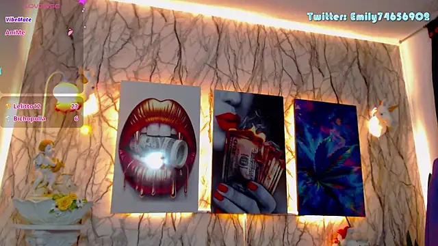 EmiTranny live sex cam