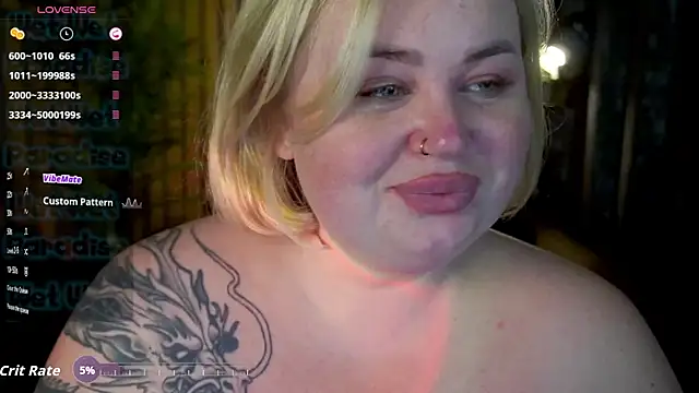 ZaraReignn's cam snapshot