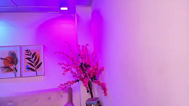 Anie_johnson's cam snapshot