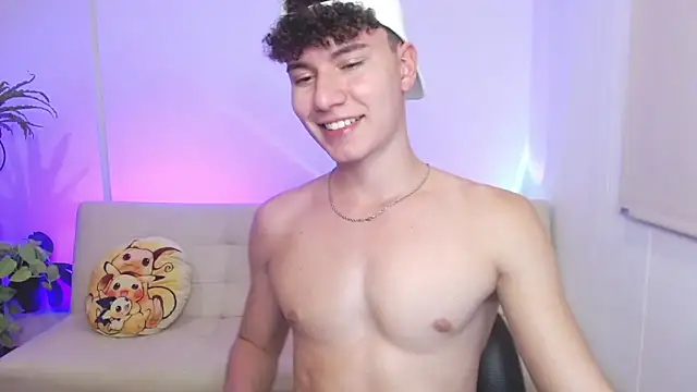 adrian_morelly's cam snapshot