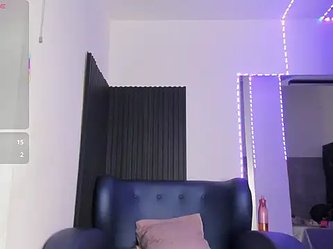 Alise-Mason's cam snapshot