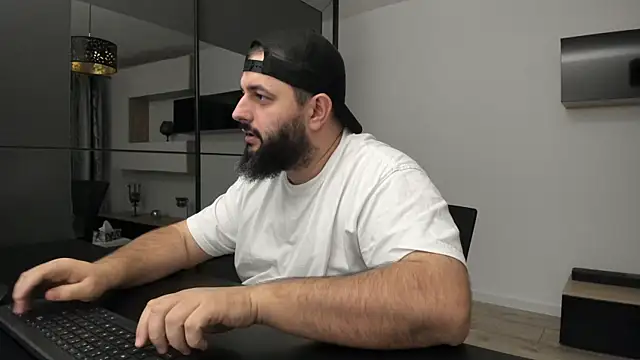 DravenPeak live sex cam