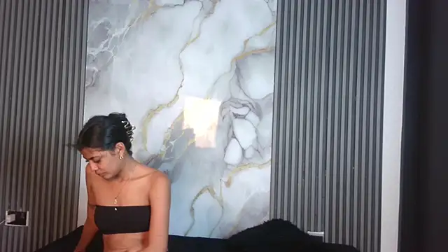 TifanyandLisa's cam snapshot