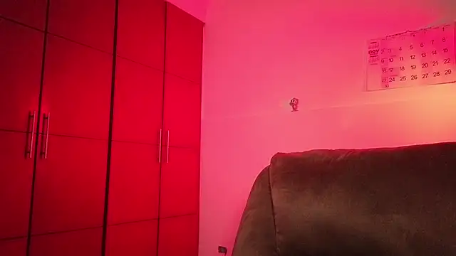 NEXT_DOOR_GIRL_'s cam snapshot