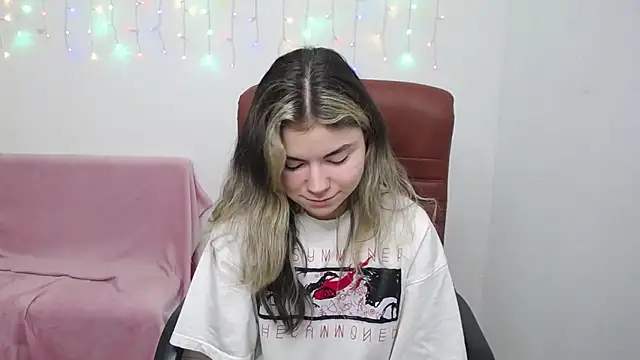 TinaRedly's cam snapshot