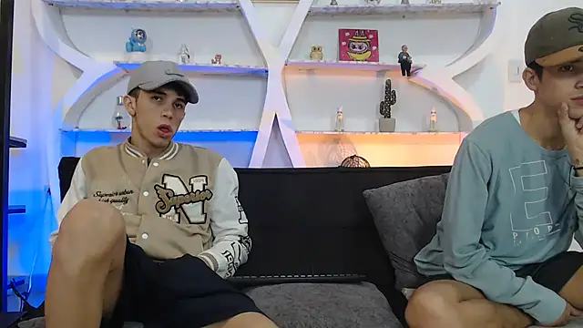 THREE_GUYS_HOT's cam snapshot