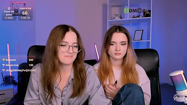 luna_berryy's cam snapshot