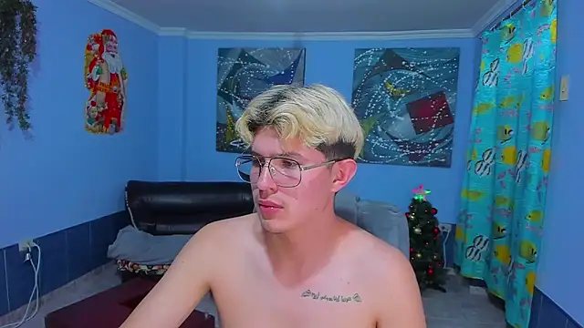 patrik_027's cam snapshot