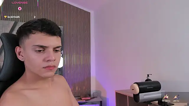 JacobRoberts1 live sex cam