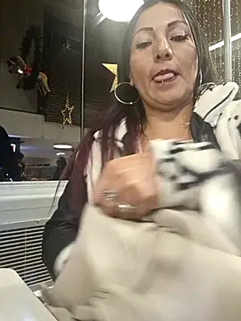 misshot_02's cam snapshot