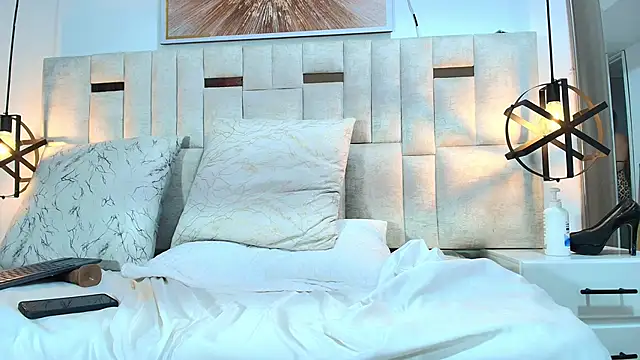 Sara_BigAss-'s cam snapshot