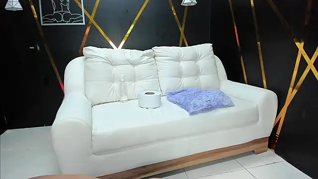 Awesome-Party's cam snapshot