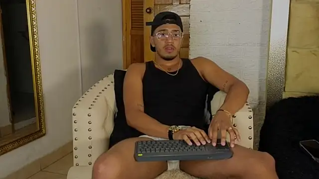 Brand_Collins's cam snapshot