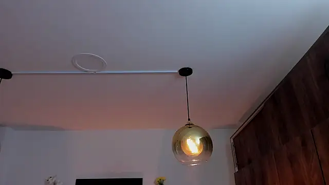 IsaConnor's cam snapshot