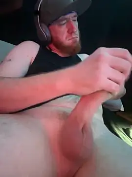 GenitalWars's cam snapshot