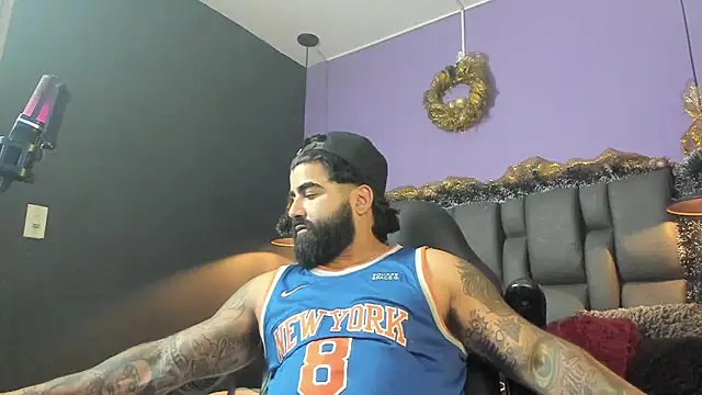 Lyon_vach live sex cam