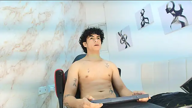 mikei_banji's cam snapshot