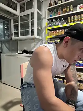 OliverWest04's cam snapshot