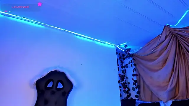 Ethan_Boyy live sex cam