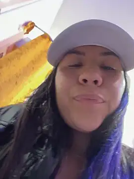 kim_monti live sex cam