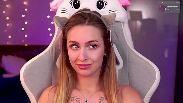 Kamila_icee's cam snapshot