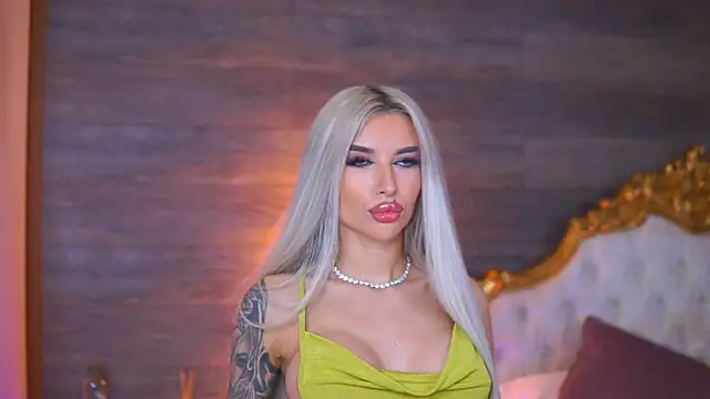 Juicy_Jessye live sex cam