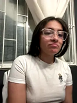 Alyha_Cortes live sex cam