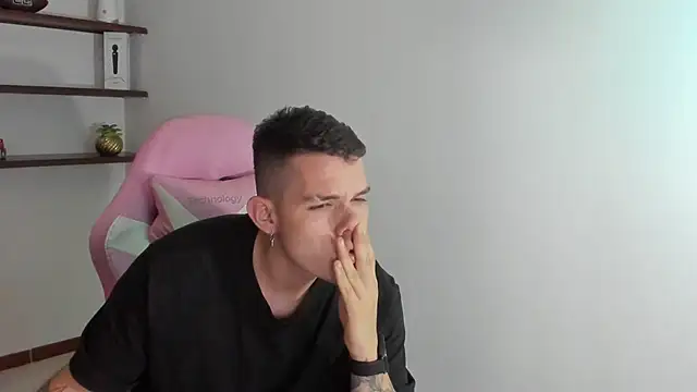 BooyHott_ live sex cam