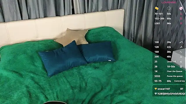 TwistedBilling's cam snapshot