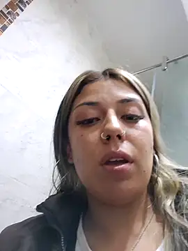 Sweel_Leyva18's web cam